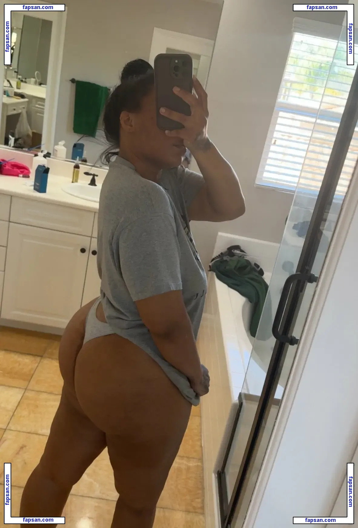 sietesfavorite nude photo #0002 from OnlyFans