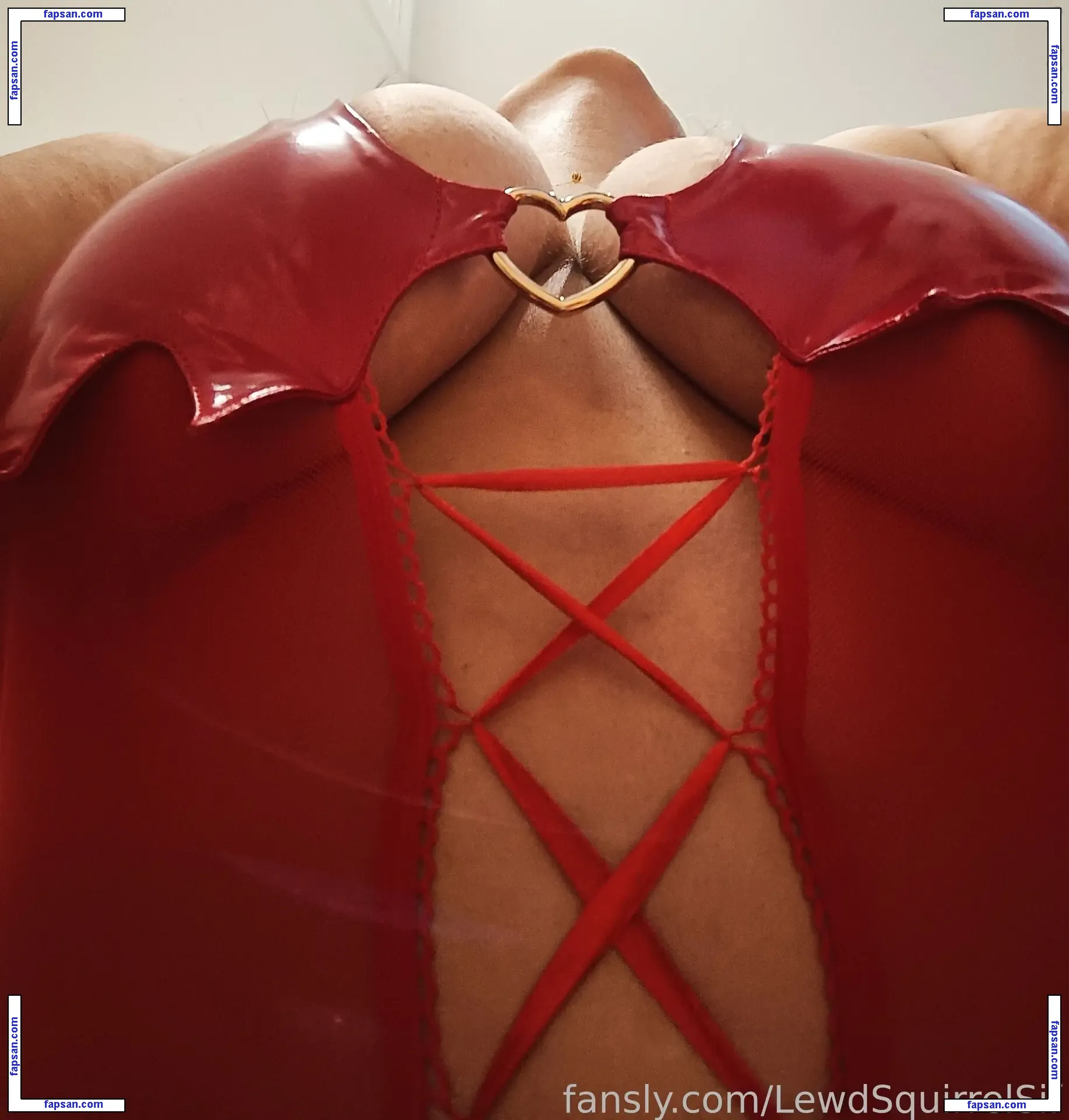 Sif Avellana nude photo #0031 from OnlyFans