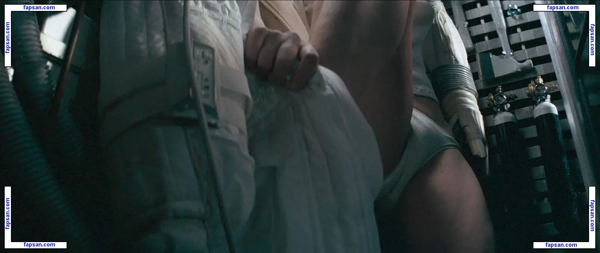Sigourney Weaver nude photo #0064 from OnlyFans