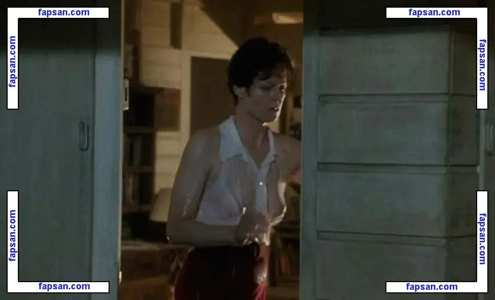 Sigourney Weaver nude photo #0084 from OnlyFans