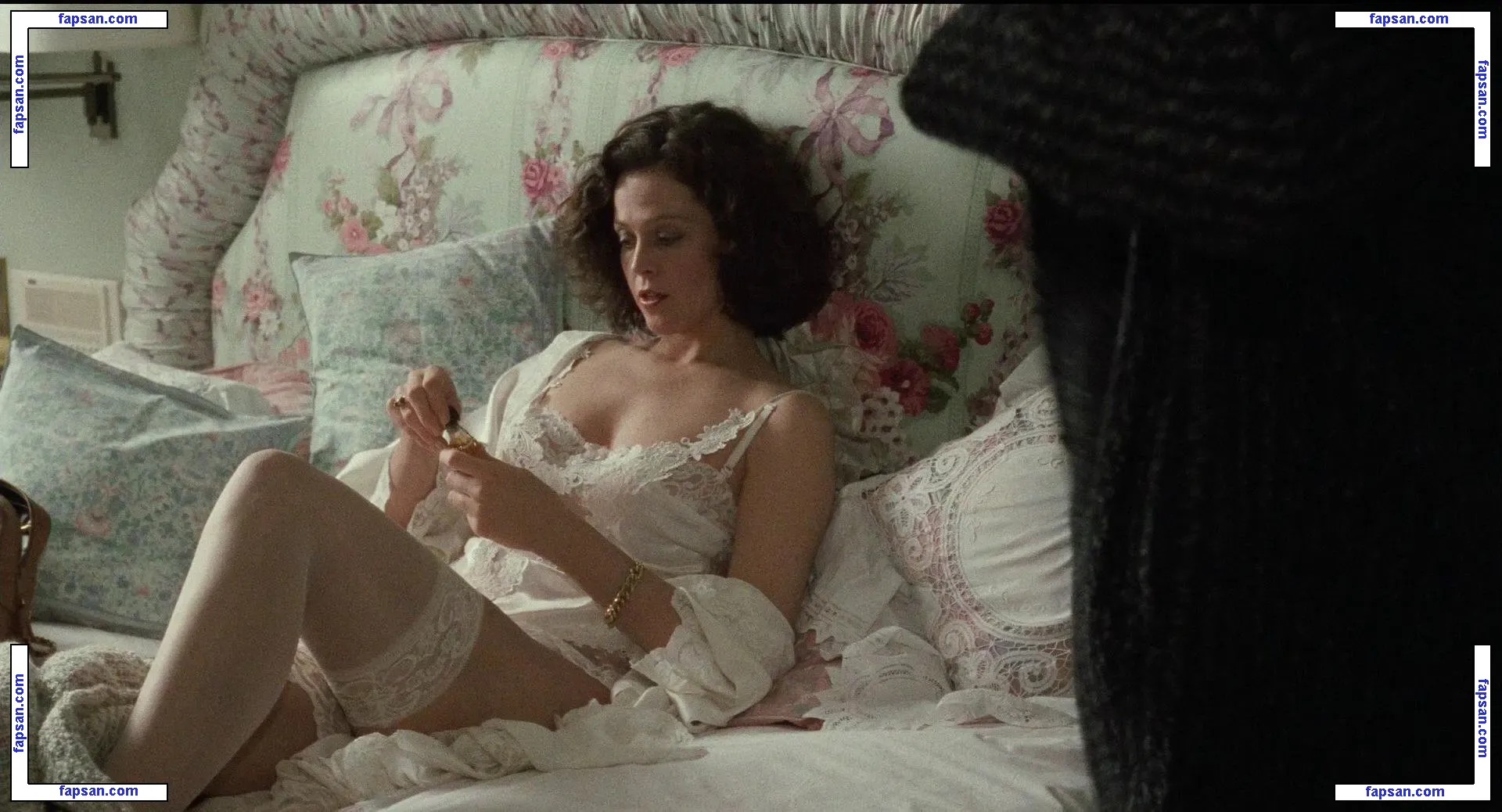 Sigourney Weaver nude photo #0136 from OnlyFans