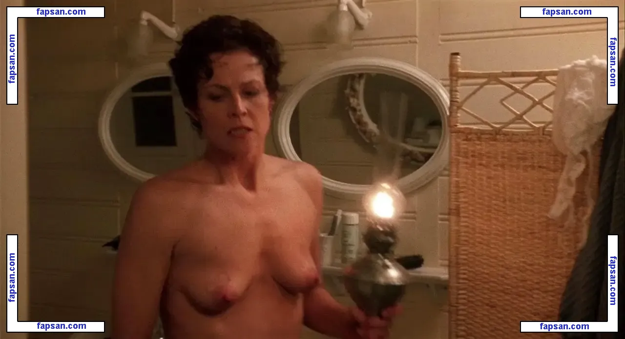 Sigourney Weaver nude photo #0146 from OnlyFans