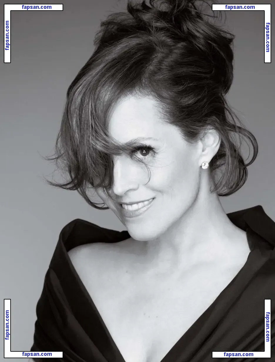Sigourney Weaver nude photo #0202 from OnlyFans