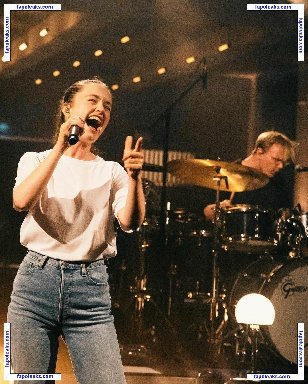 Sigrid / Sigrid Solbakk Raabe / thisissigrid голая фото #0016 с Онлифанс