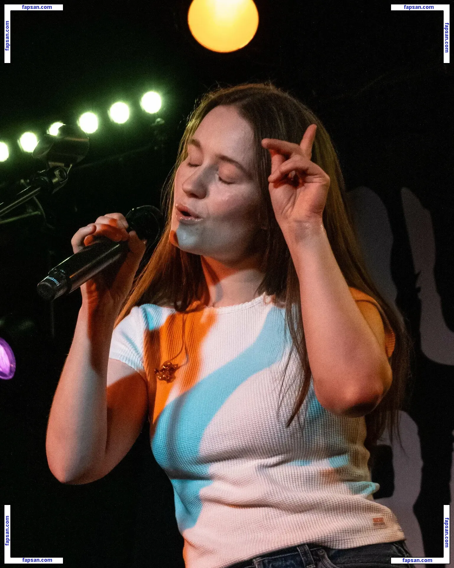 Sigrid nude photo #0189 from OnlyFans