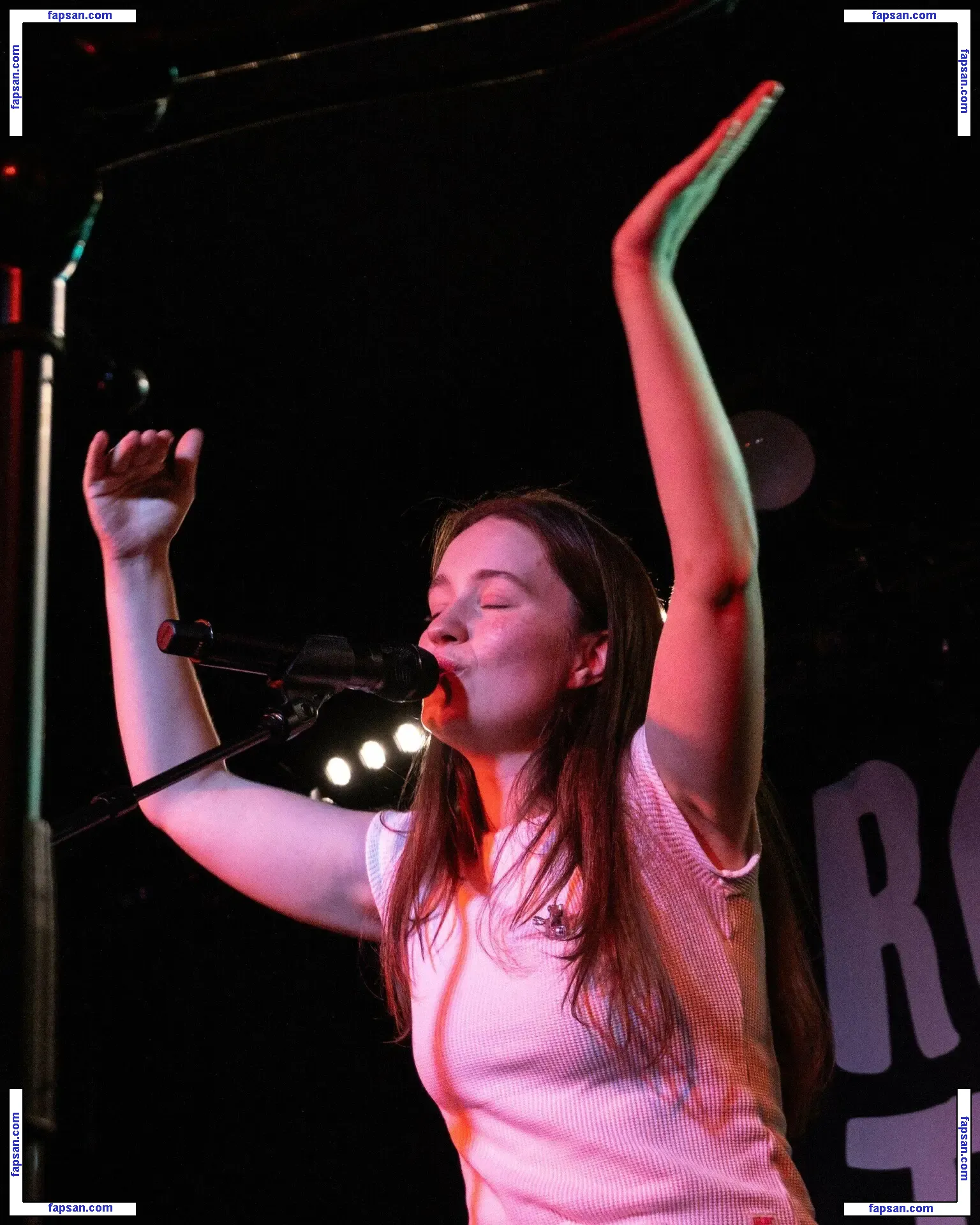 Sigrid nude photo #0190 from OnlyFans