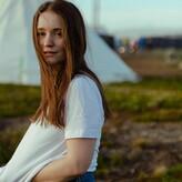 Sigrid голая #0086