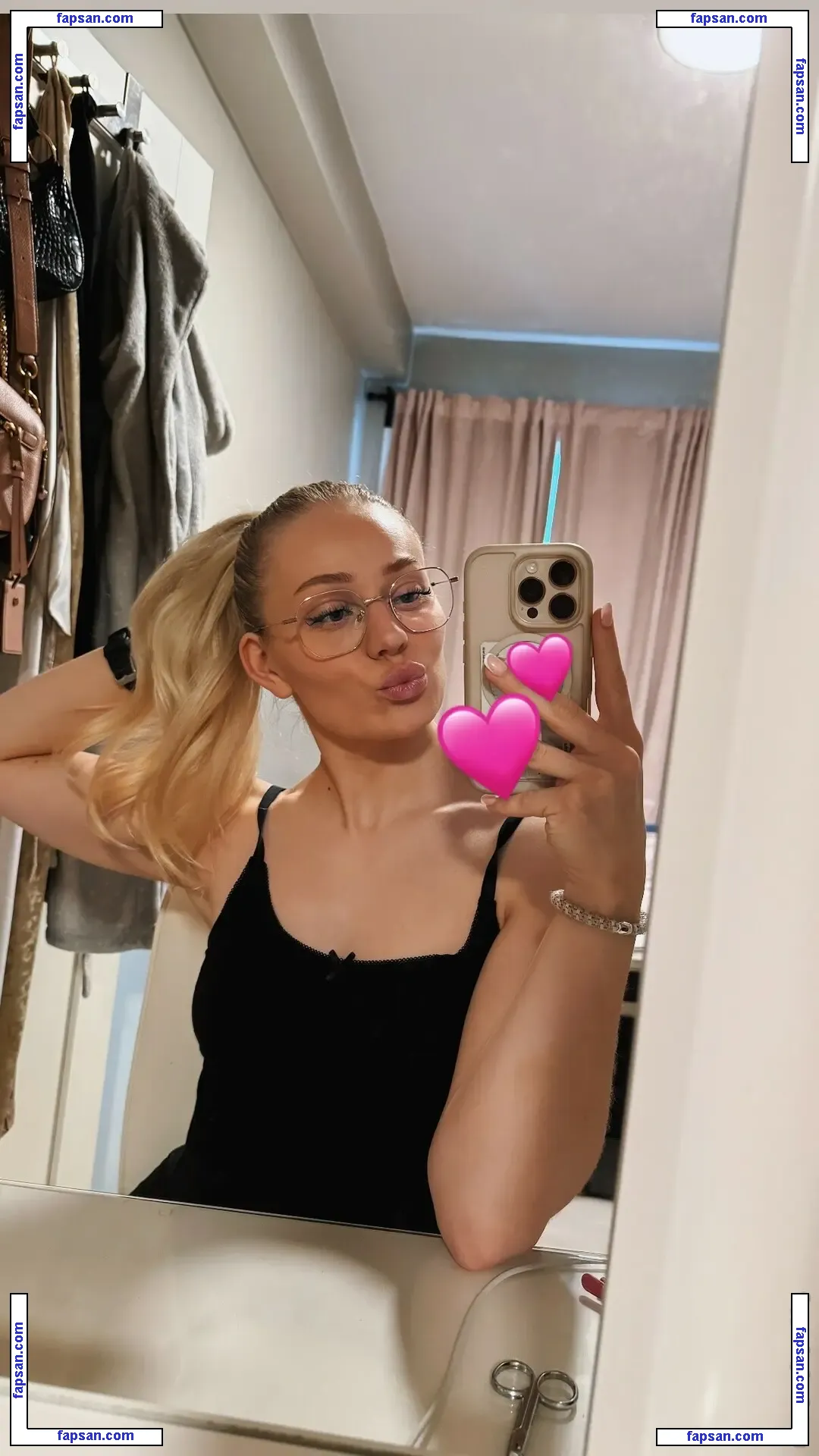 Silje Fredsvik nude photo #0013 from OnlyFans