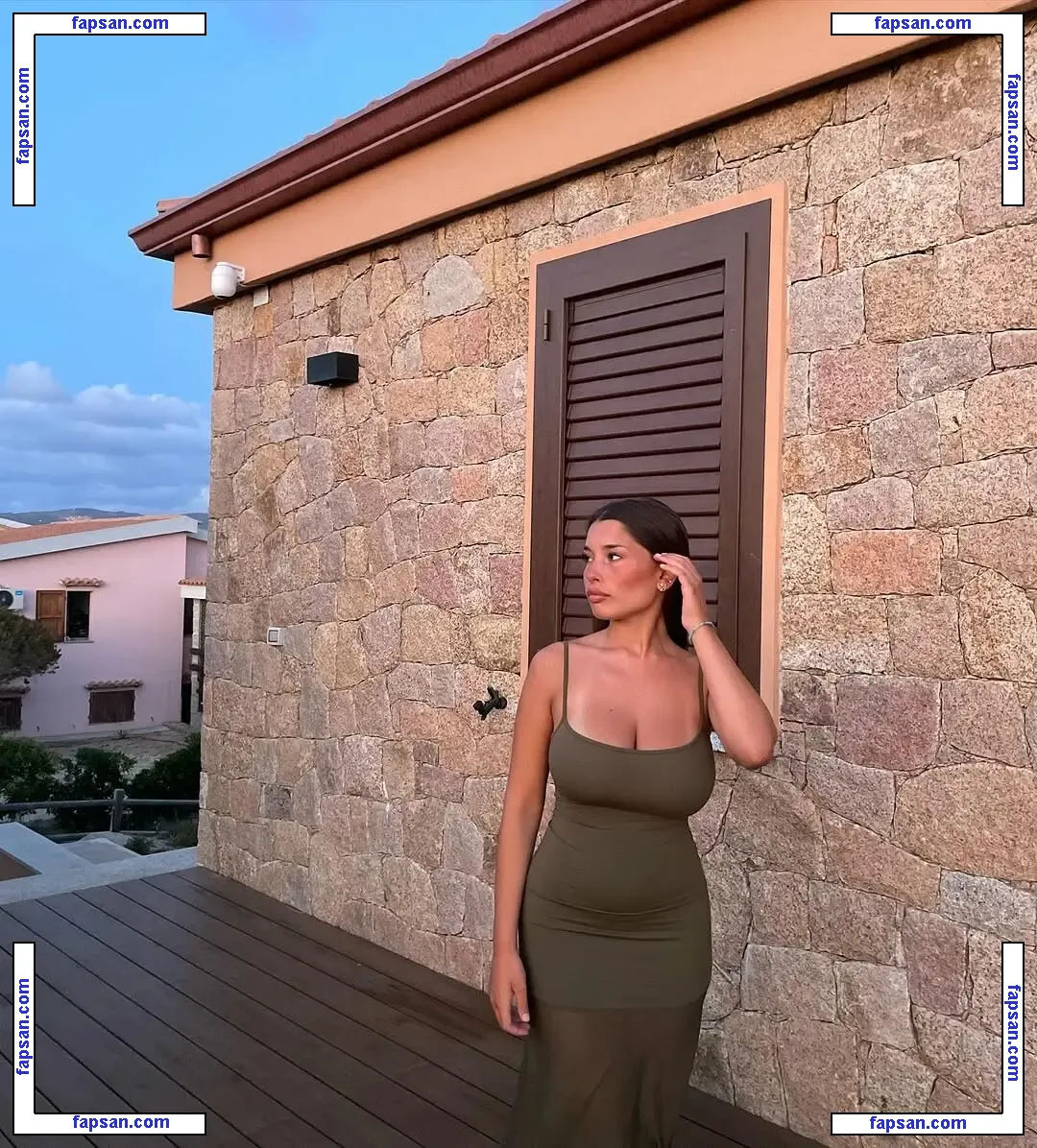 Silvia Mulas nude photo #0027 from OnlyFans