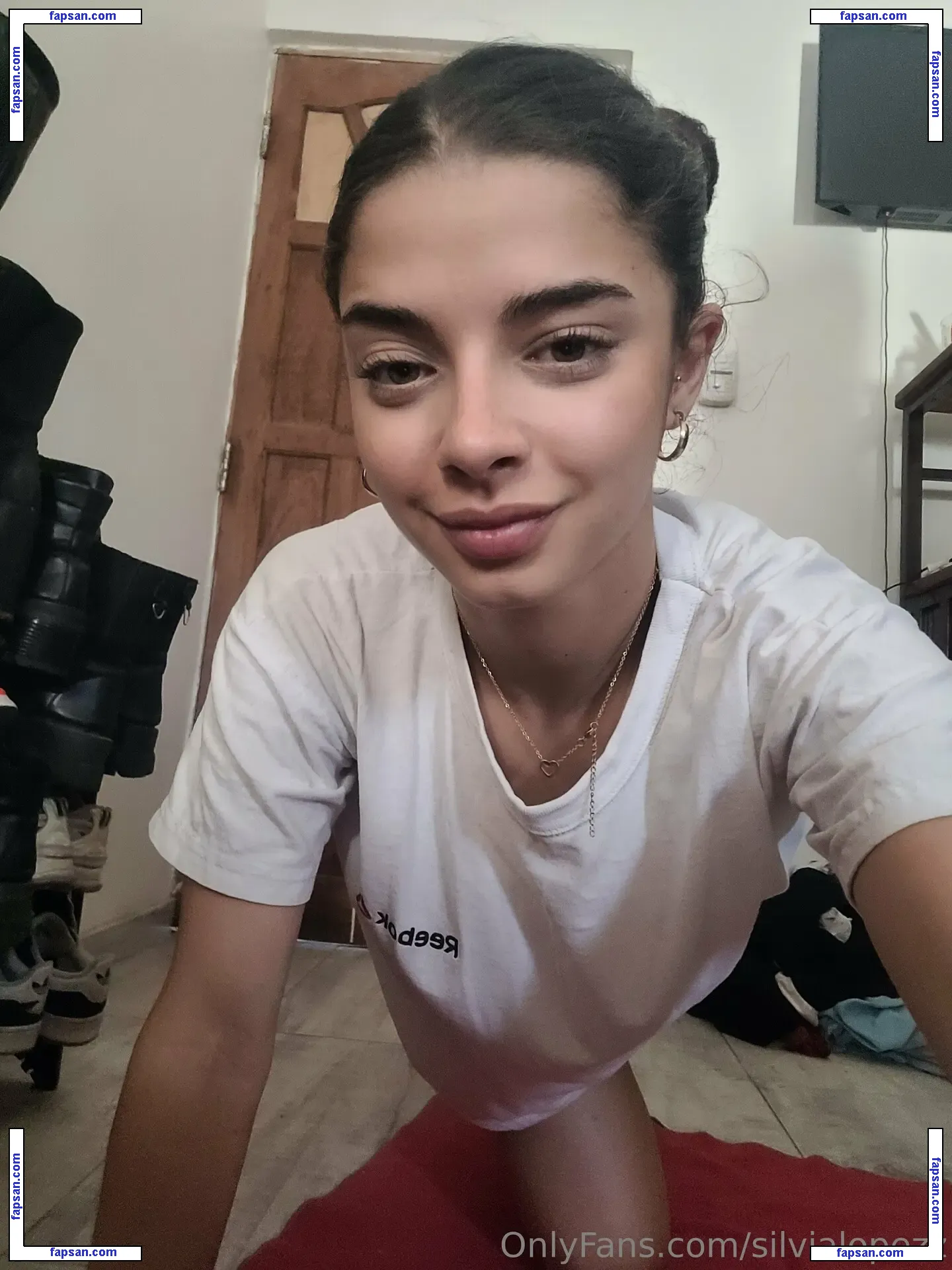 silvialopezz nude photo #0012 from OnlyFans