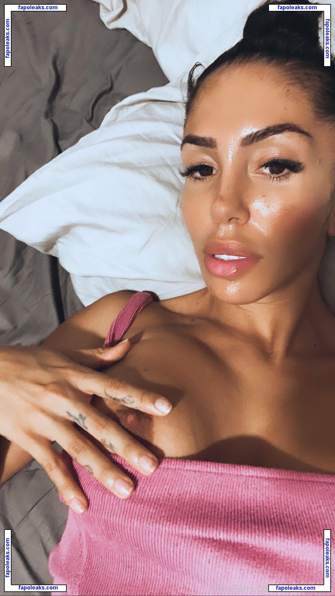 silviasiciliaxxx nude photo #0116 from OnlyFans