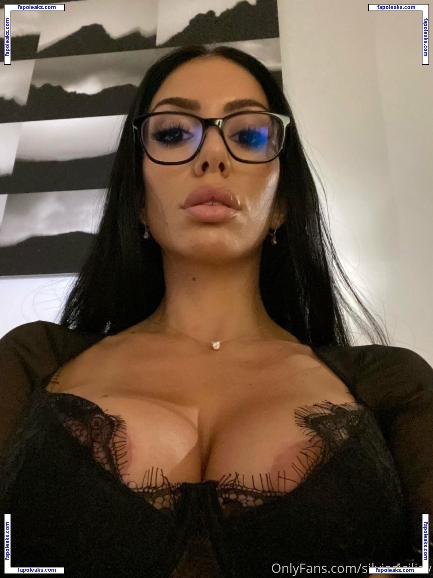 silviasiciliaxxx nude photo #0128 from OnlyFans