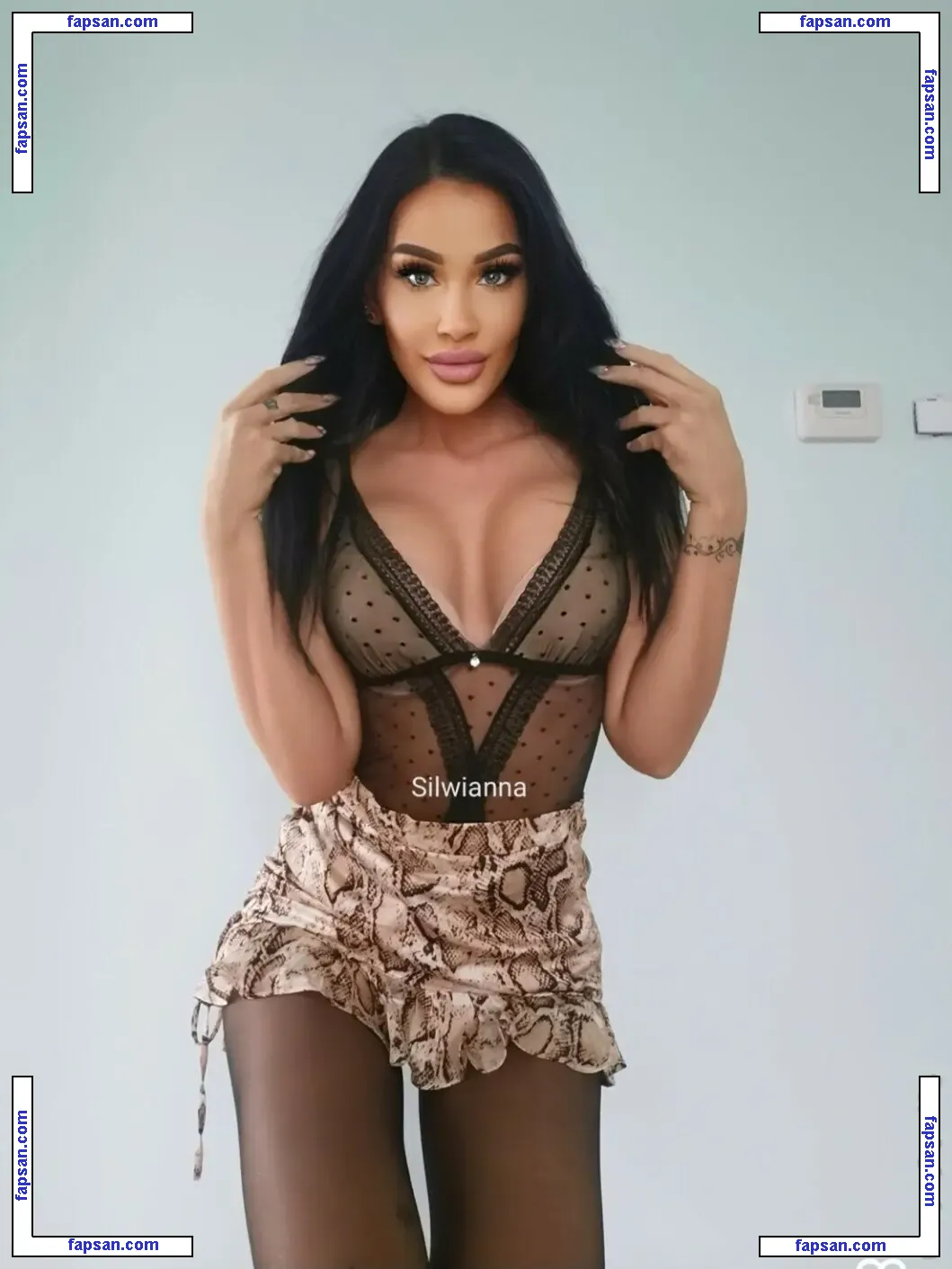 silwianna_official nude photo #0005 from OnlyFans