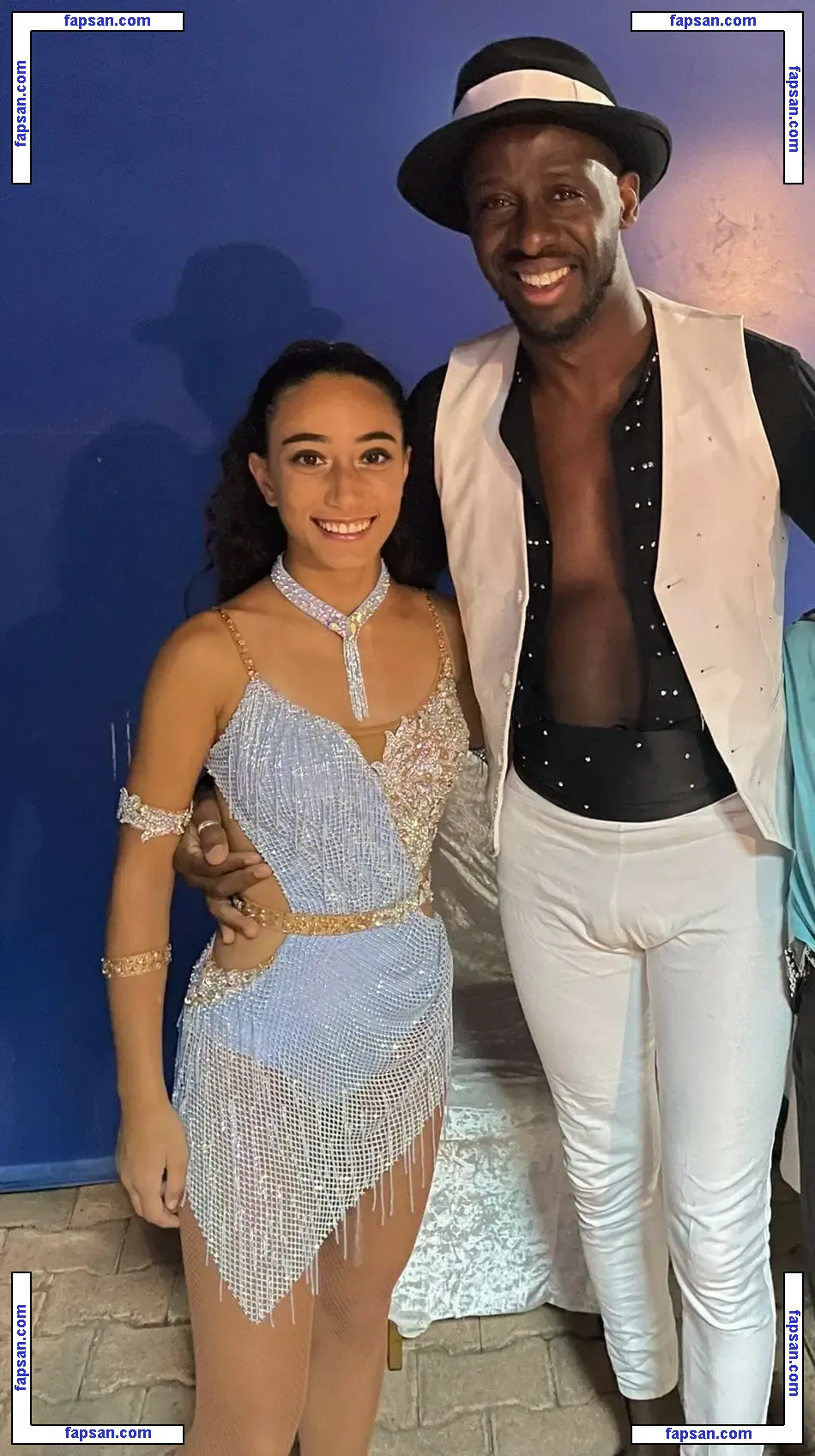 simayatamturk голая фото #0007 с Онлифанс