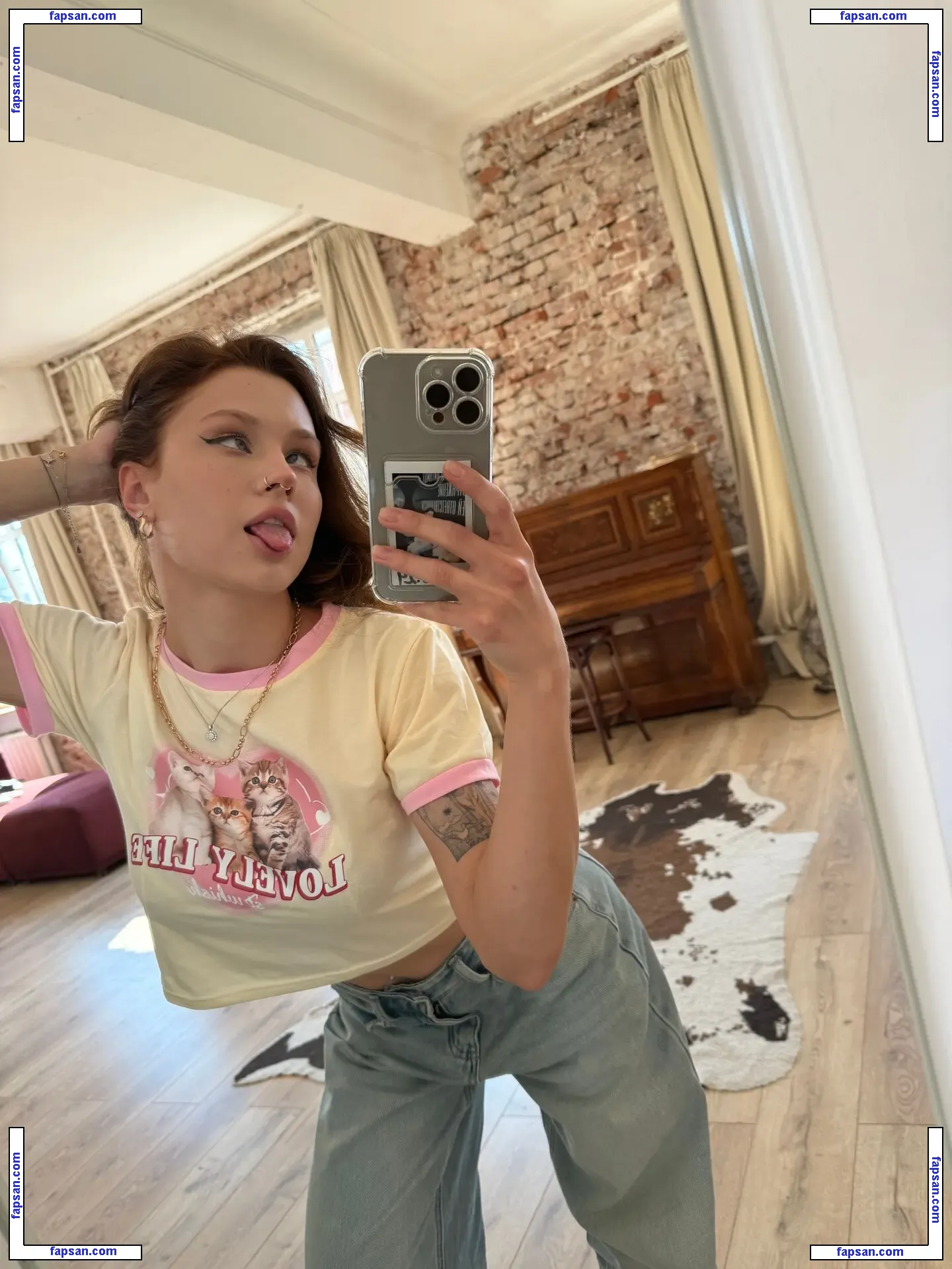 SimensSofia nude photo #0524 from OnlyFans