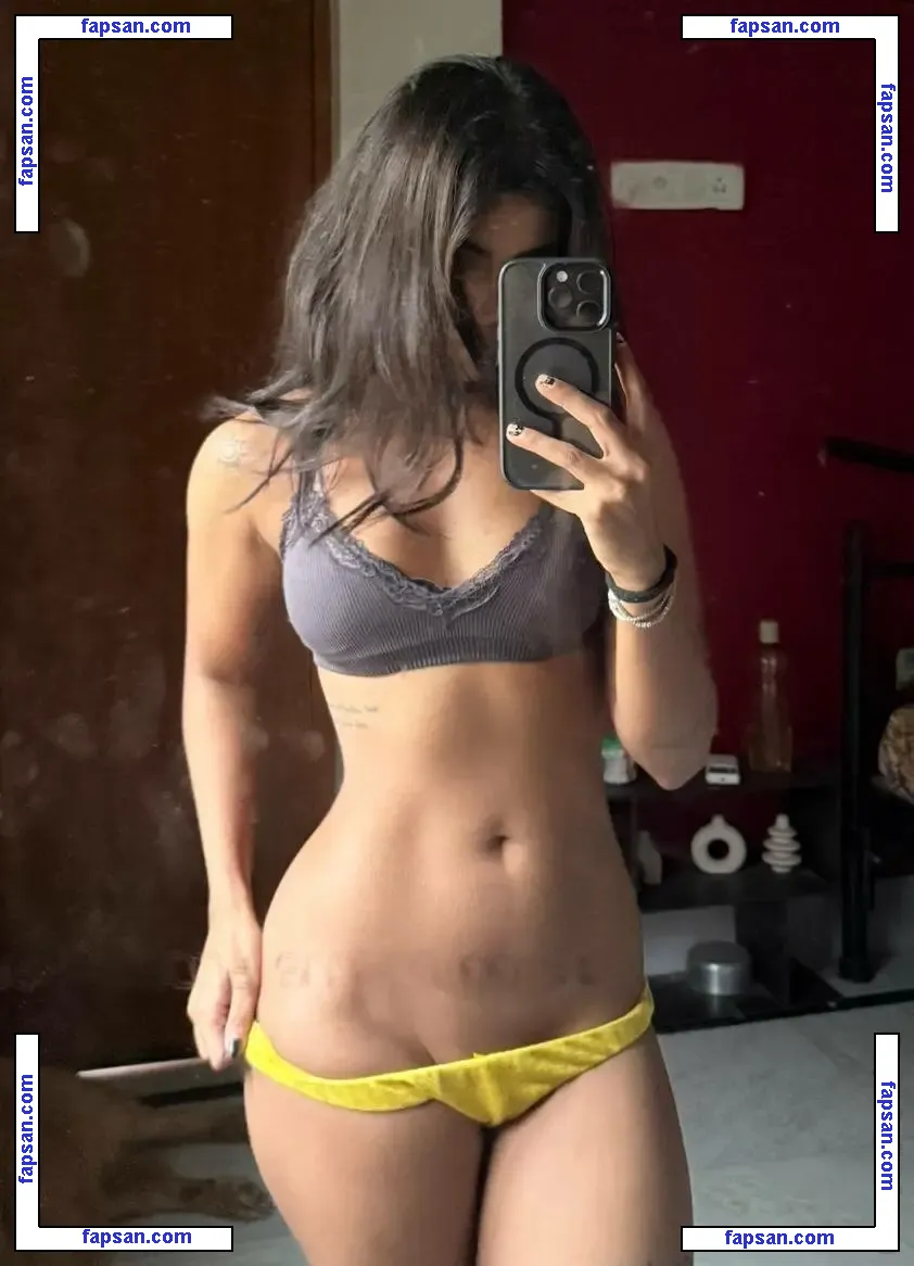 simidasz голая фото #0003 с Онлифанс