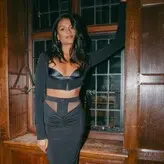 Simone Ashley голая #0134