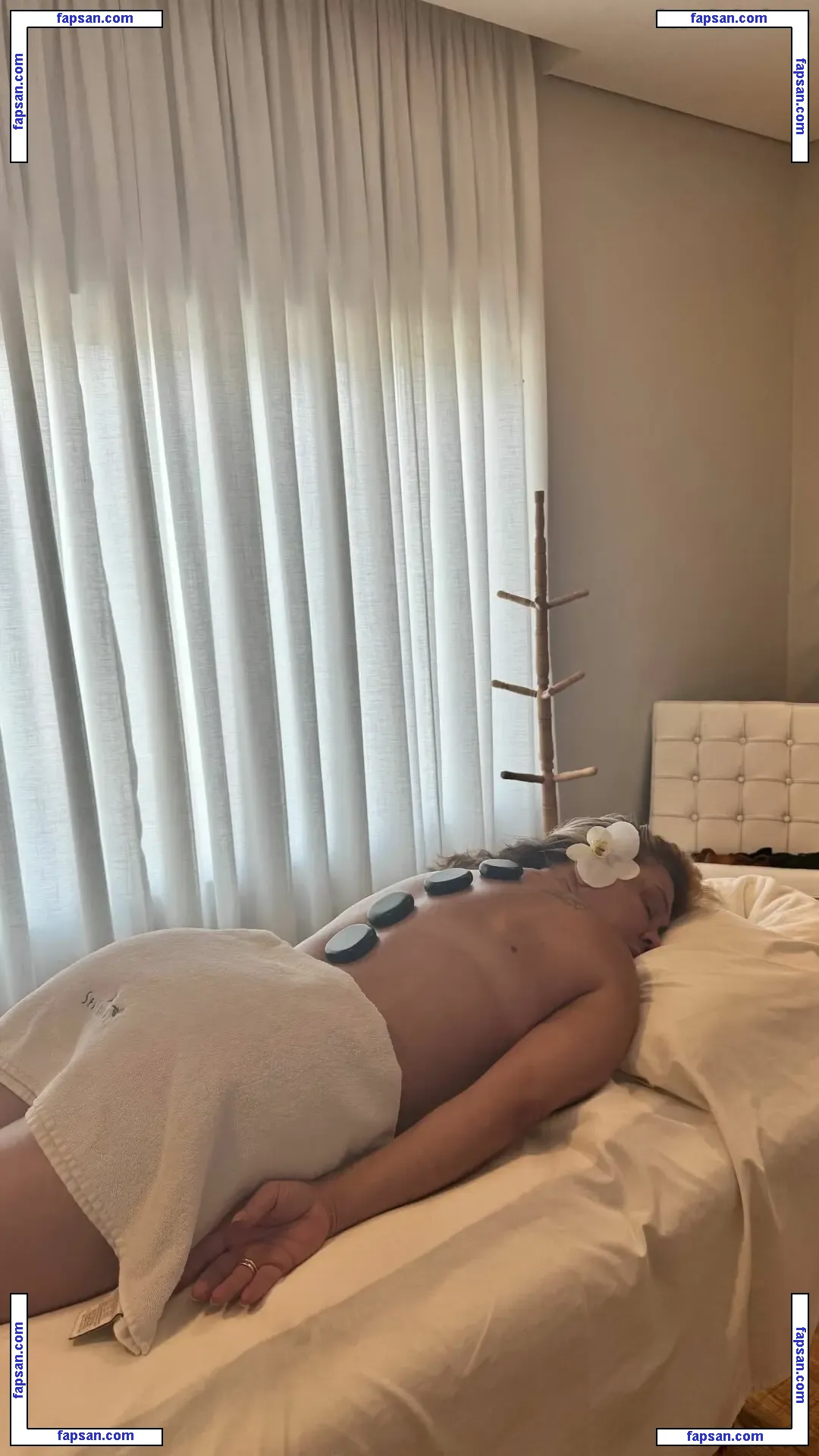 Simony Cantora голая фото #0004 с Онлифанс