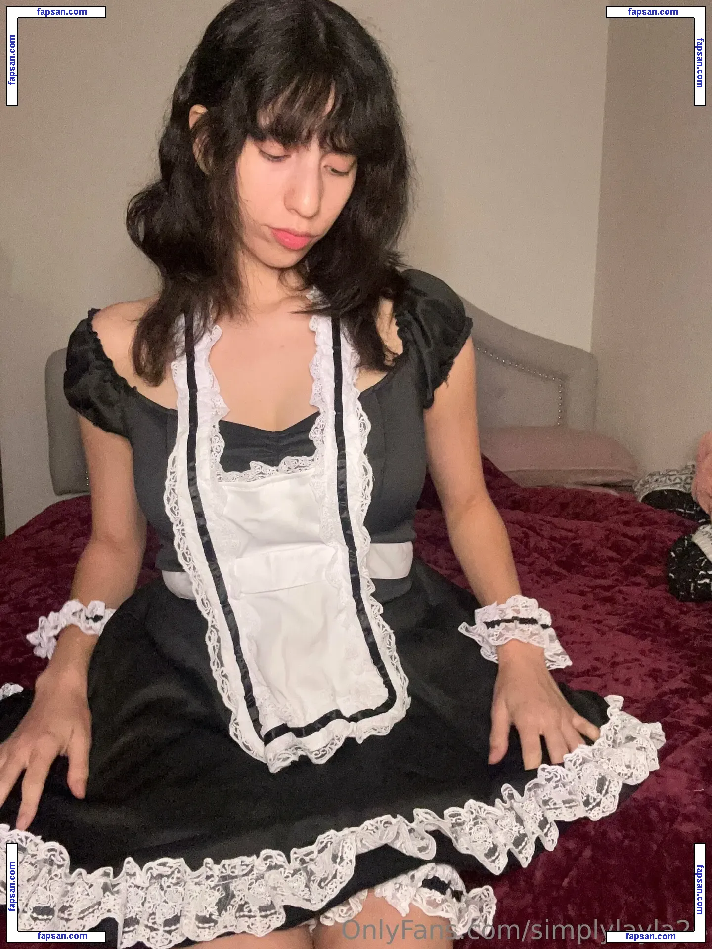 simplylayla26 nude photo #0021 from OnlyFans