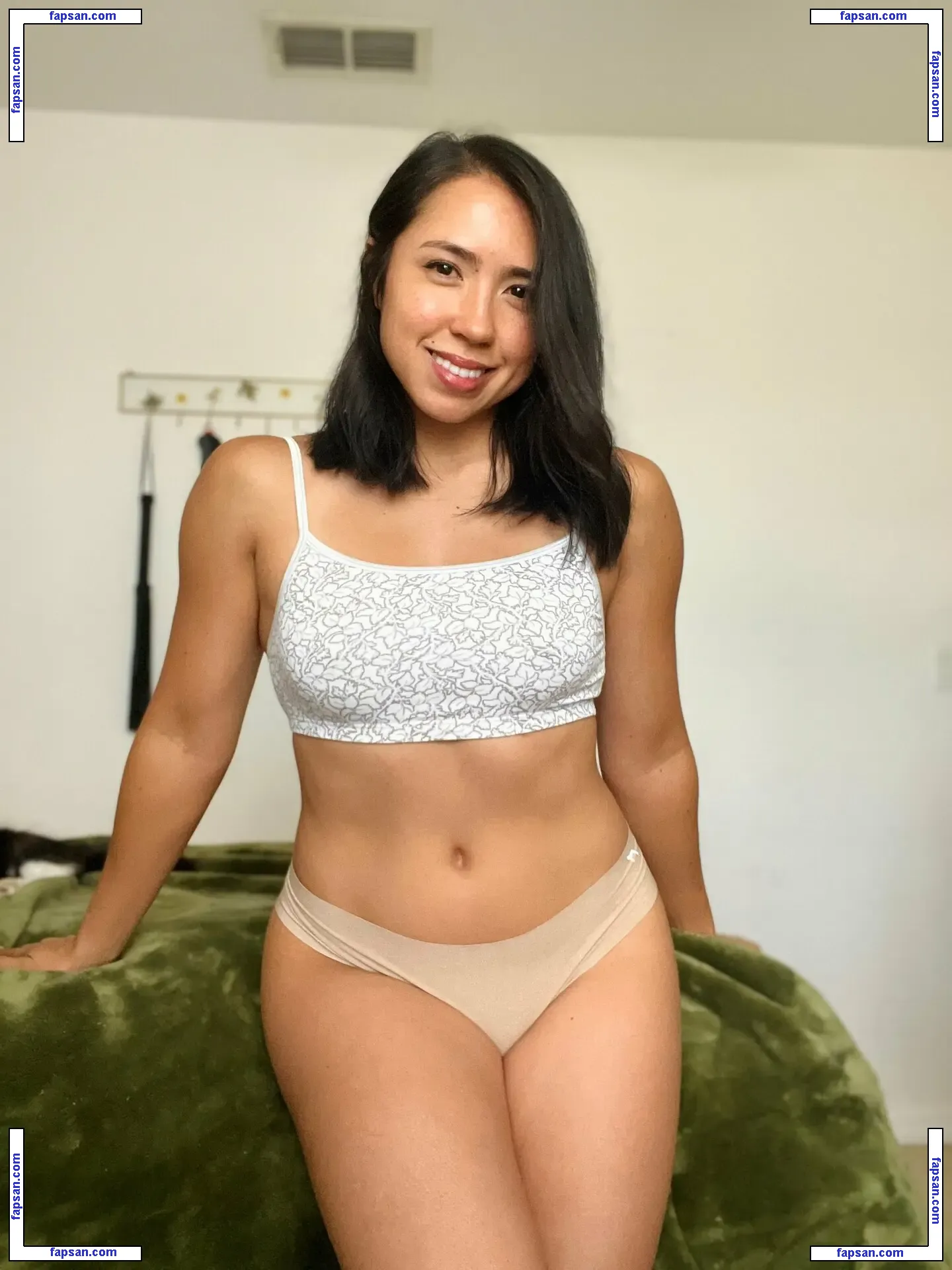 sincerelyxjade_free nude photo #0031 from OnlyFans