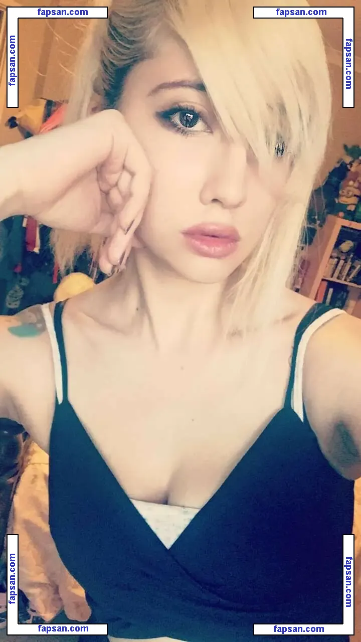 Sinneddonut nude photo #0031 from OnlyFans