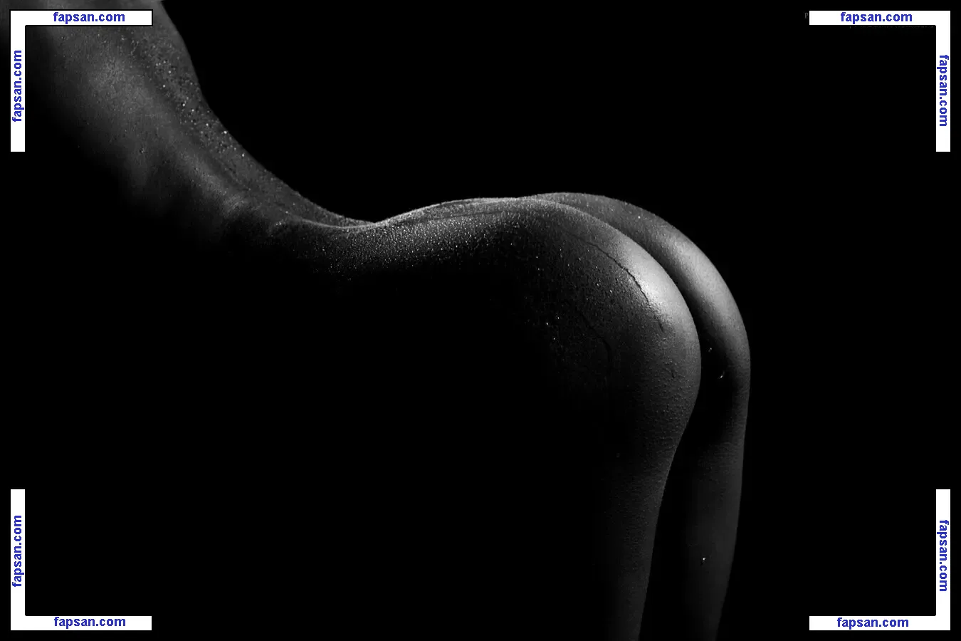 siradzephoto nude photo #0001 from OnlyFans