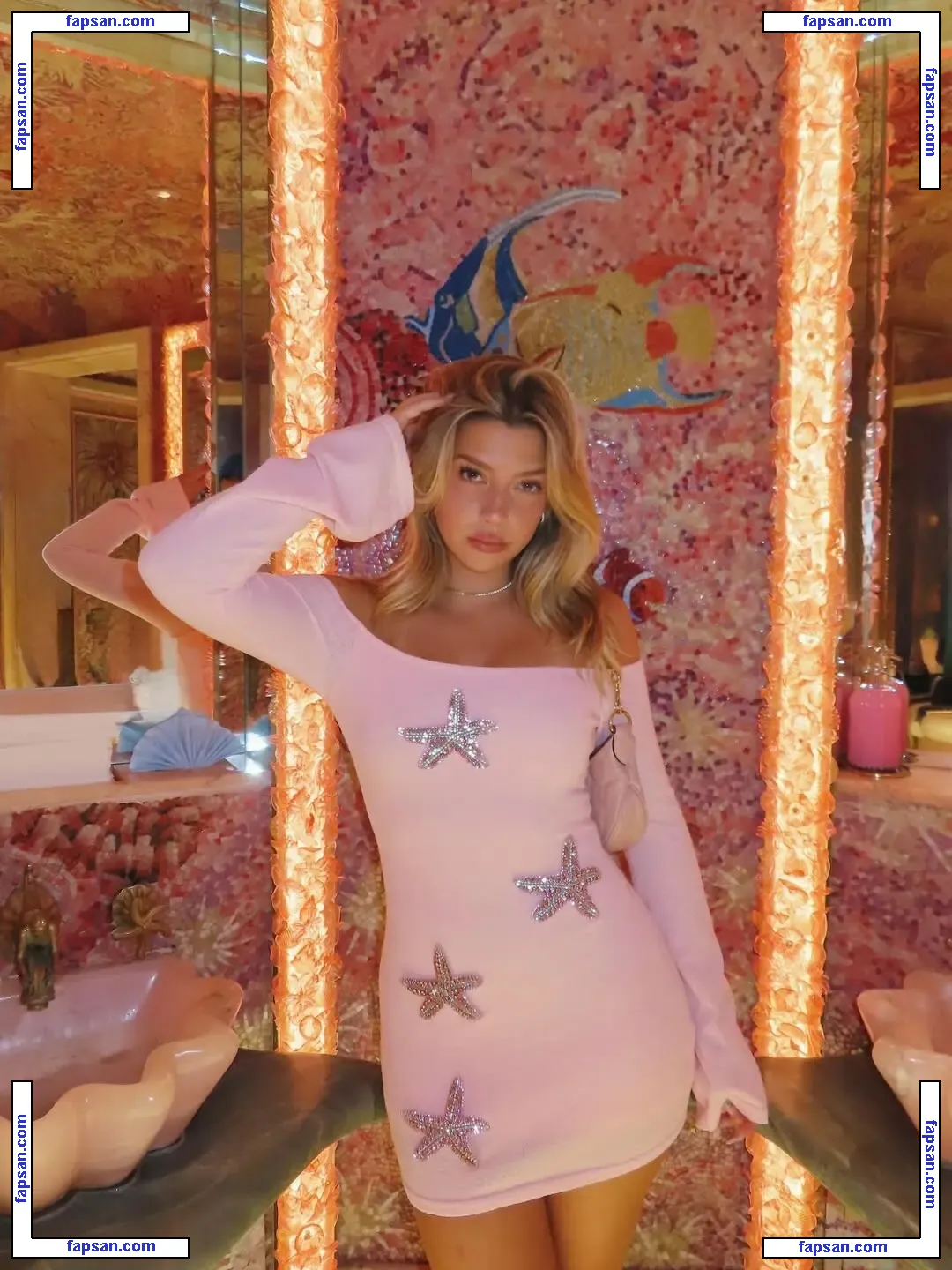 Sissy Sheridan голая фото #0235 с Онлифанс