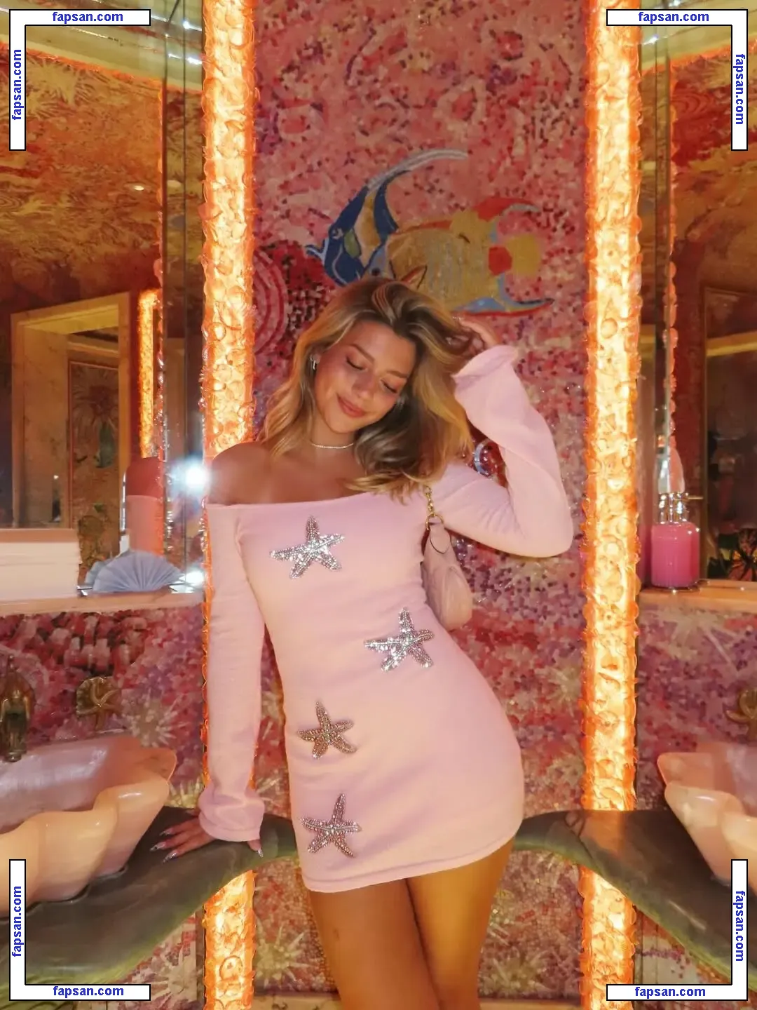 Sissy Sheridan голая фото #0238 с Онлифанс