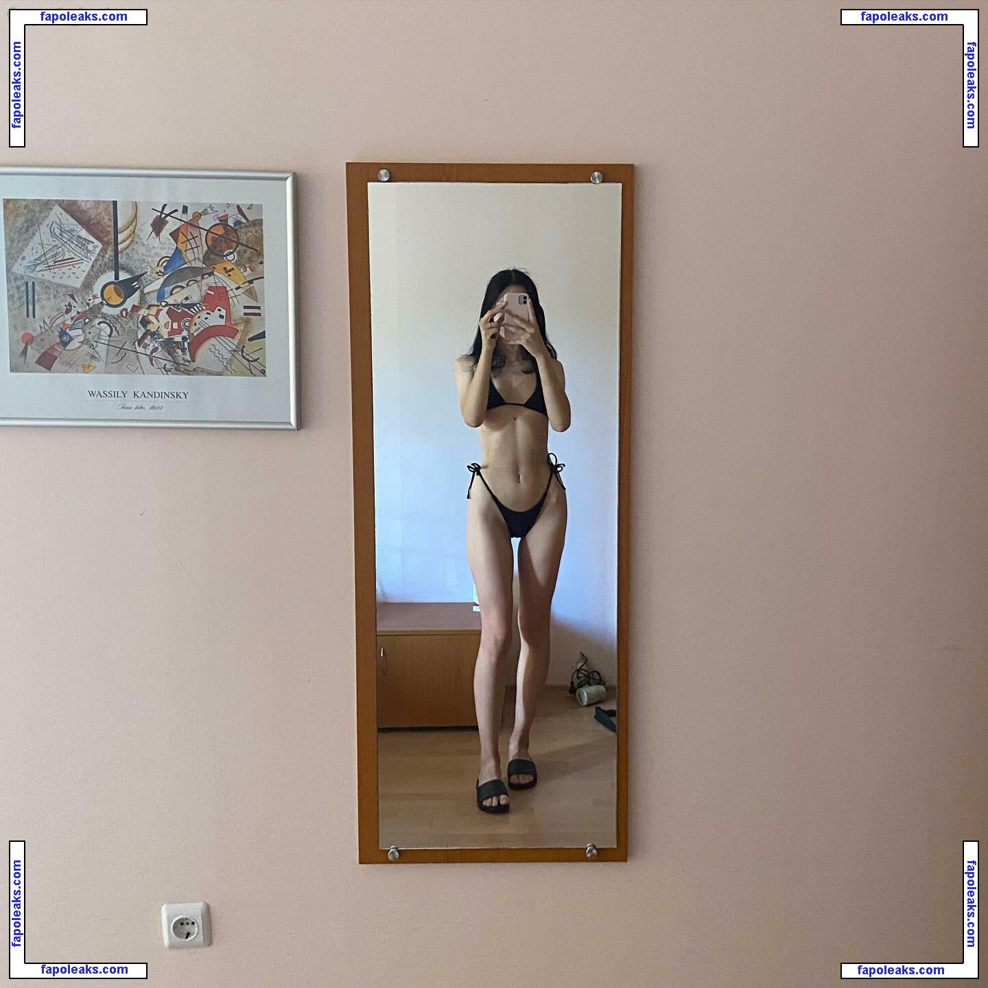 sister_itachi / Julia / sister.itachi nude photo #0015 from OnlyFans