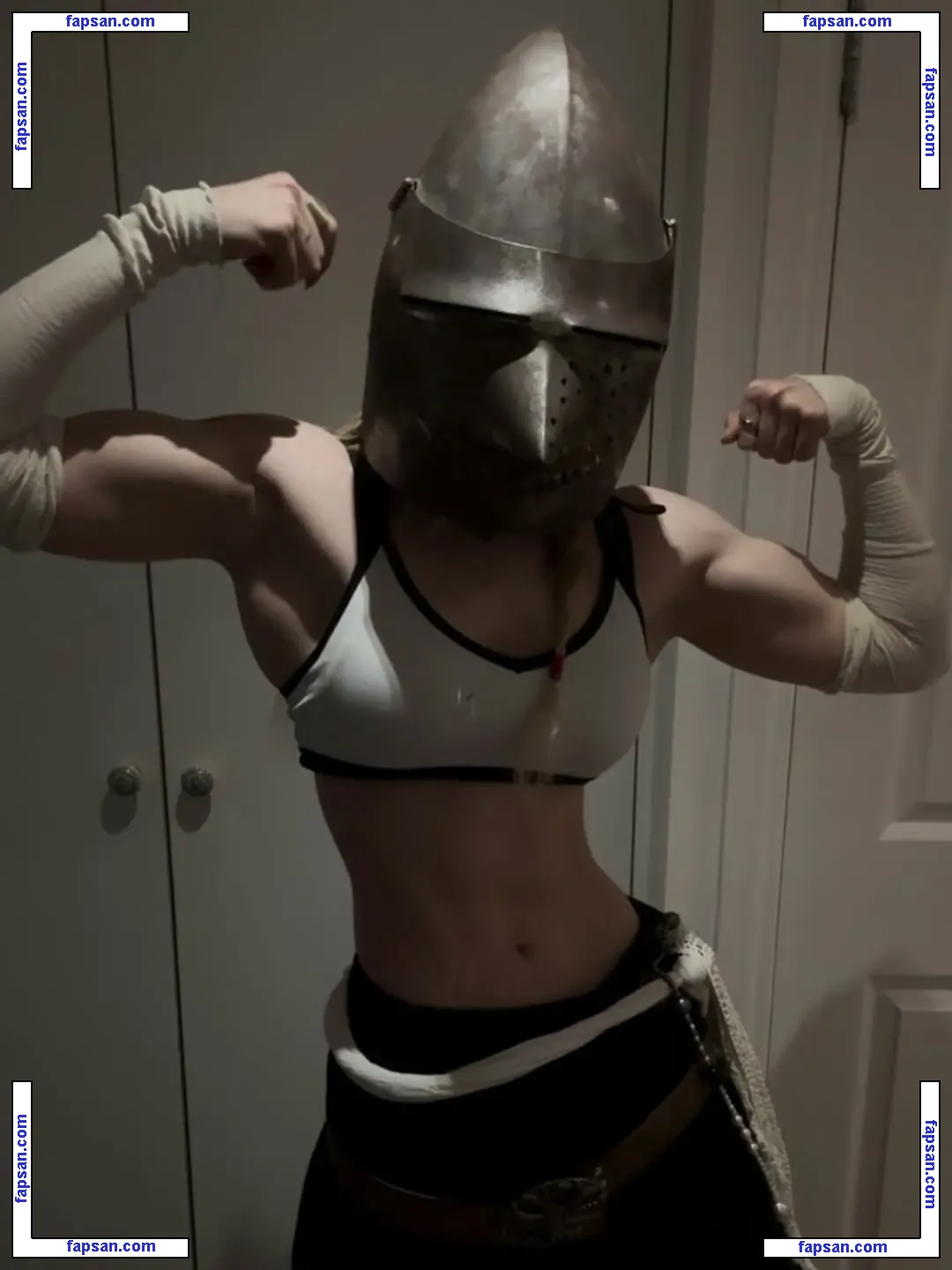 Sistervader nude photo #0004 from OnlyFans