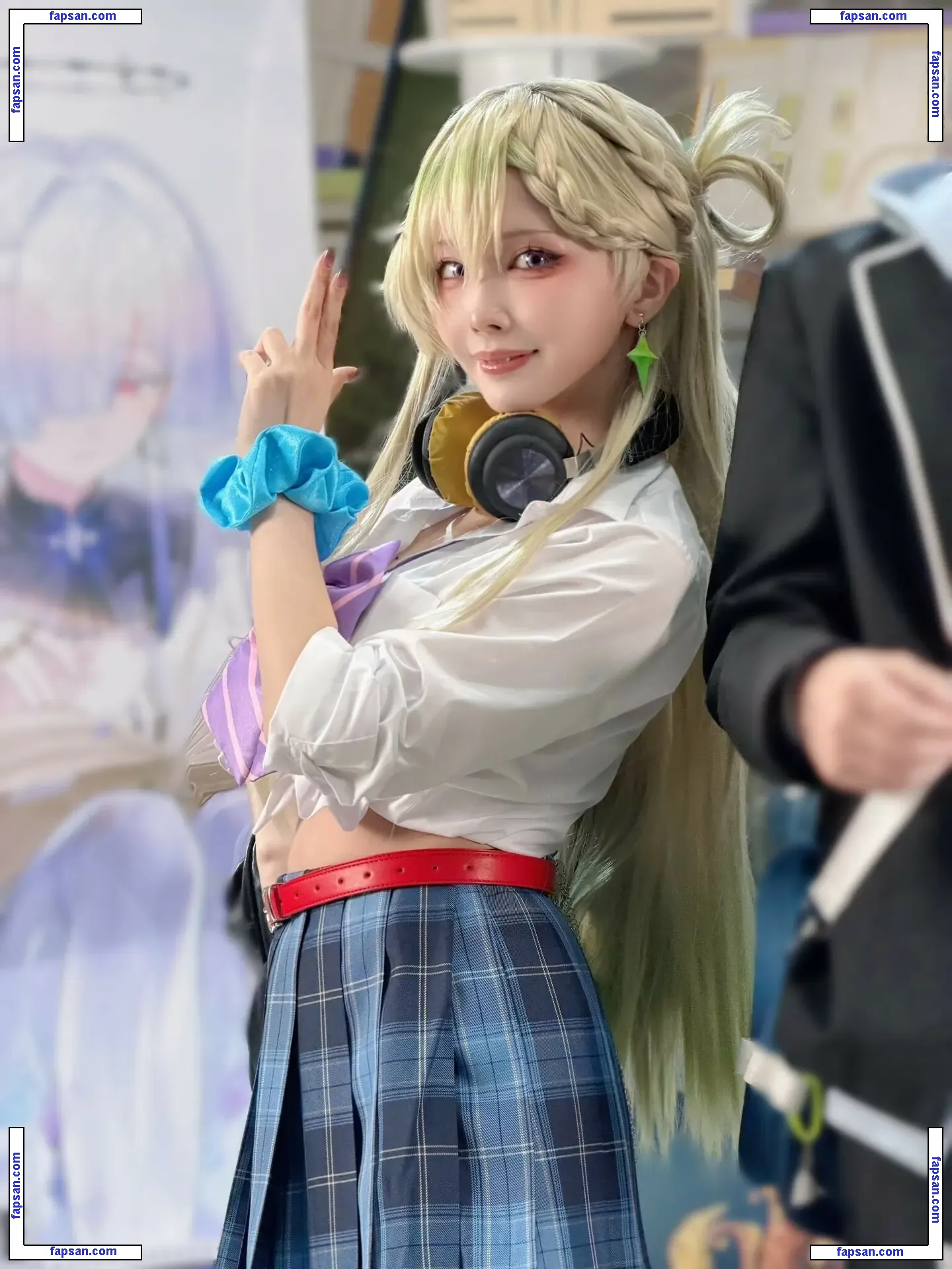 Sithle011 nude photo #0015 from OnlyFans