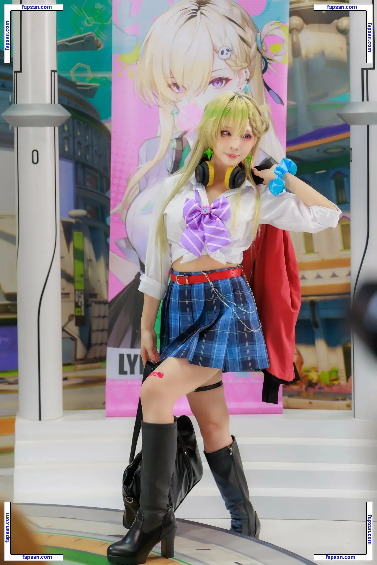 Sithle011 nude photo #0025 from OnlyFans