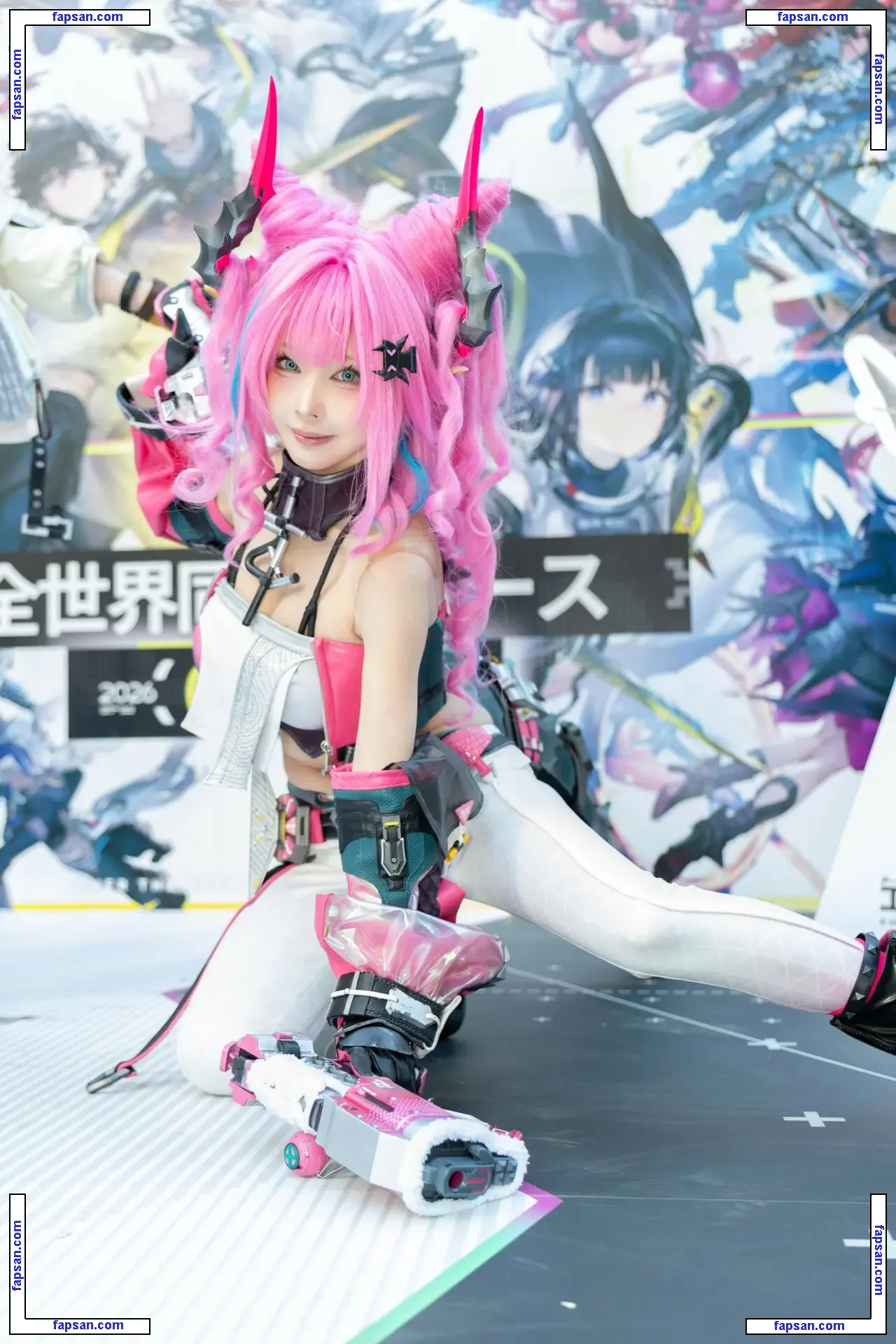 Sithle011 голая фото #0062 с Онлифанс