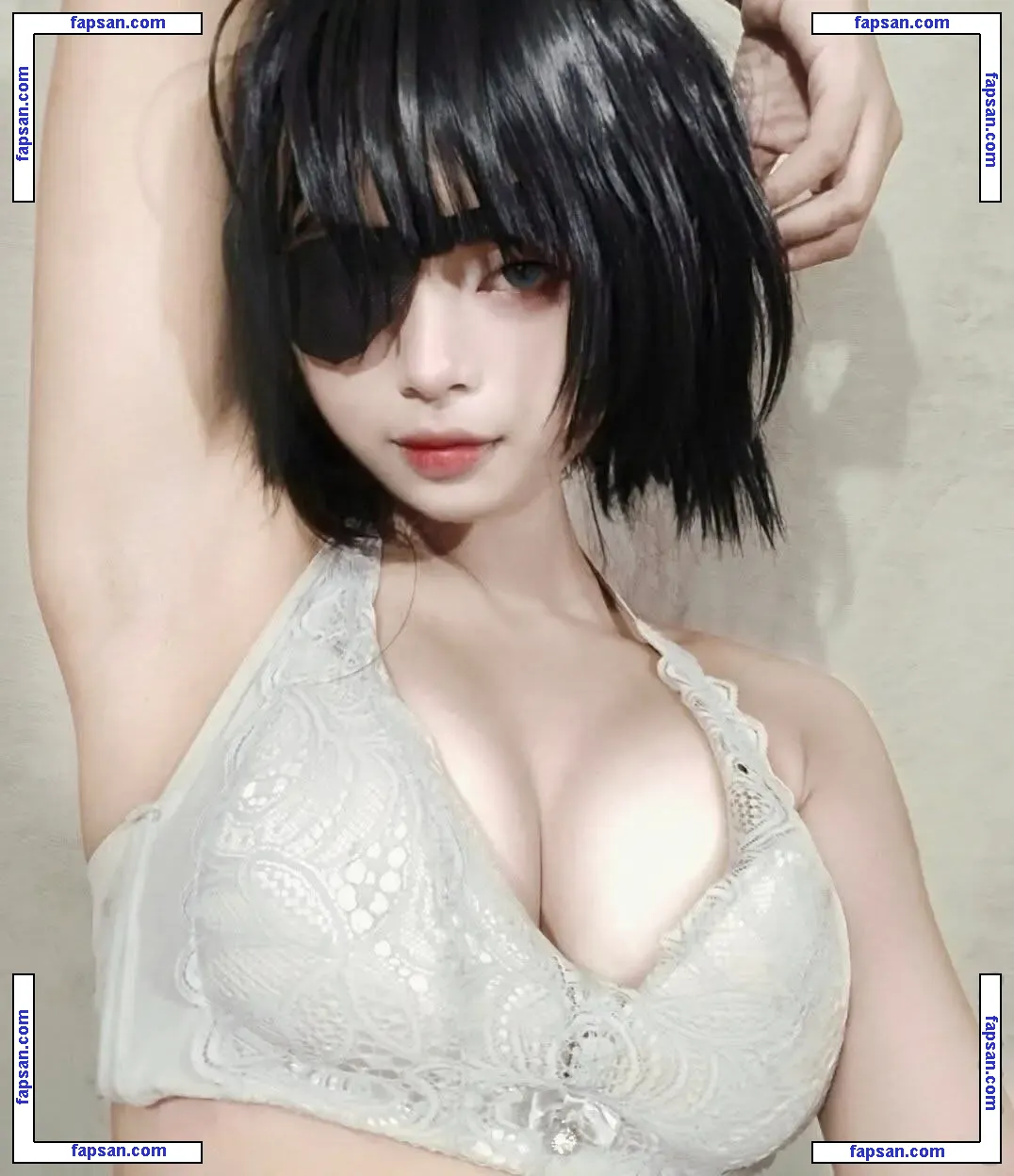 Sixeye_Hoshi nude photo #0006 from OnlyFans