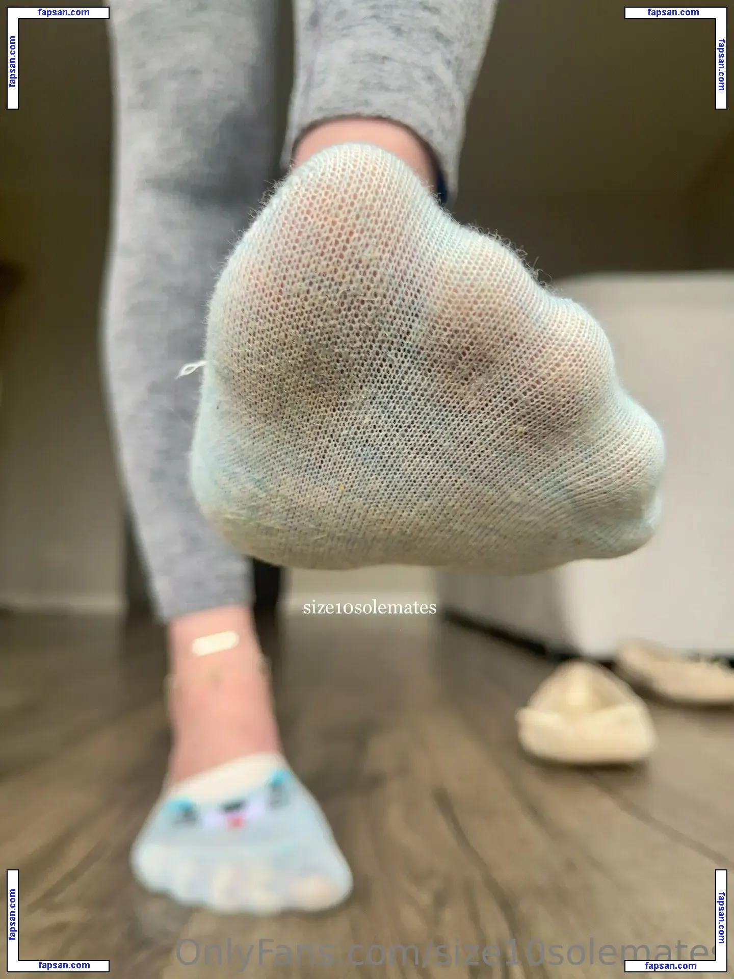 size10solemates nude photo #0004 from OnlyFans