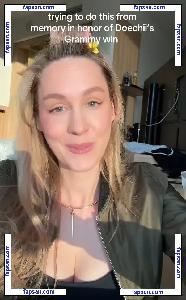 Sjokz nude photo #0633 from OnlyFans