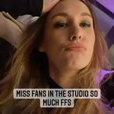 Sjokz голая #0011