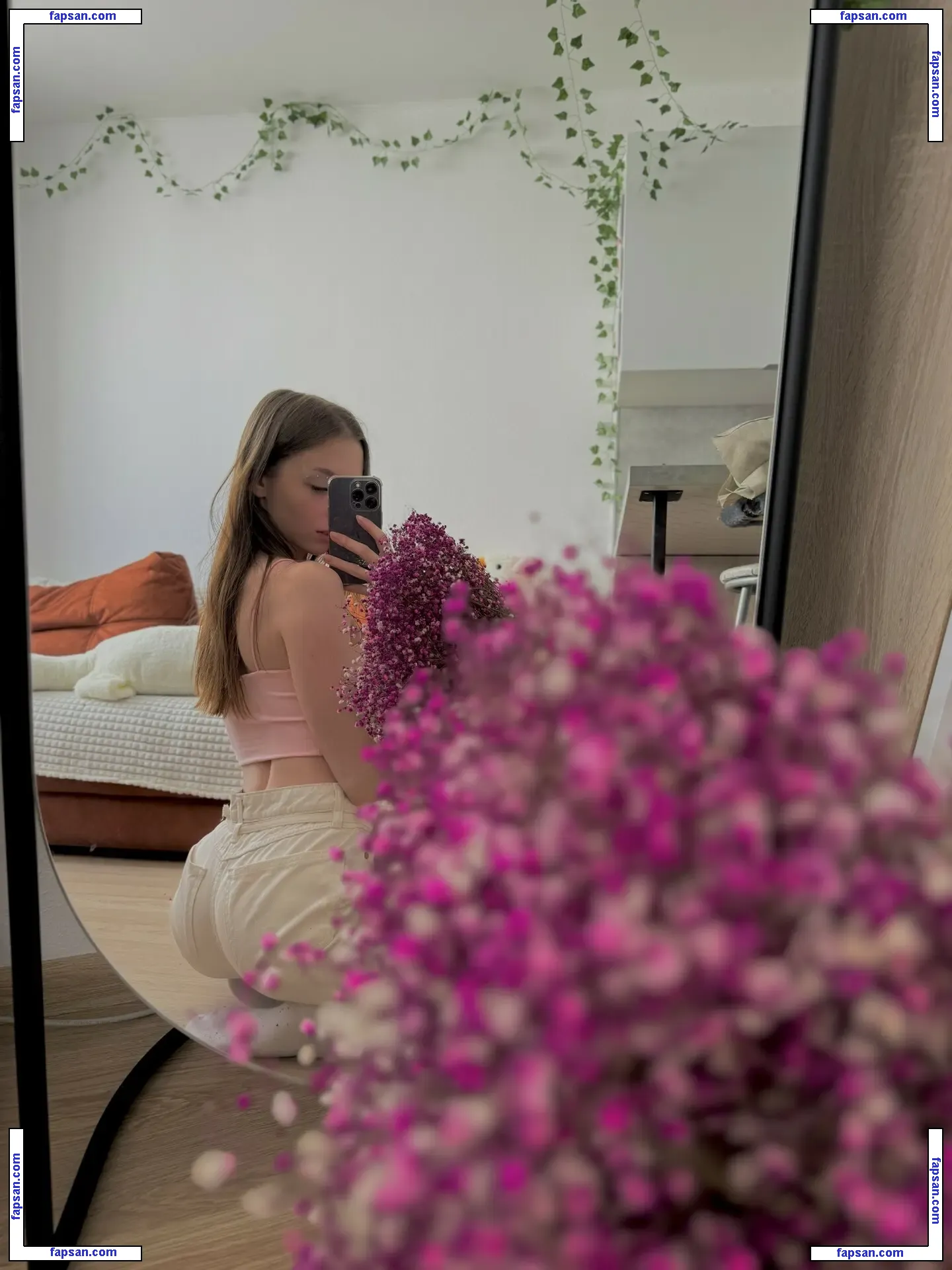 skazochkasmr nude photo #0007 from OnlyFans