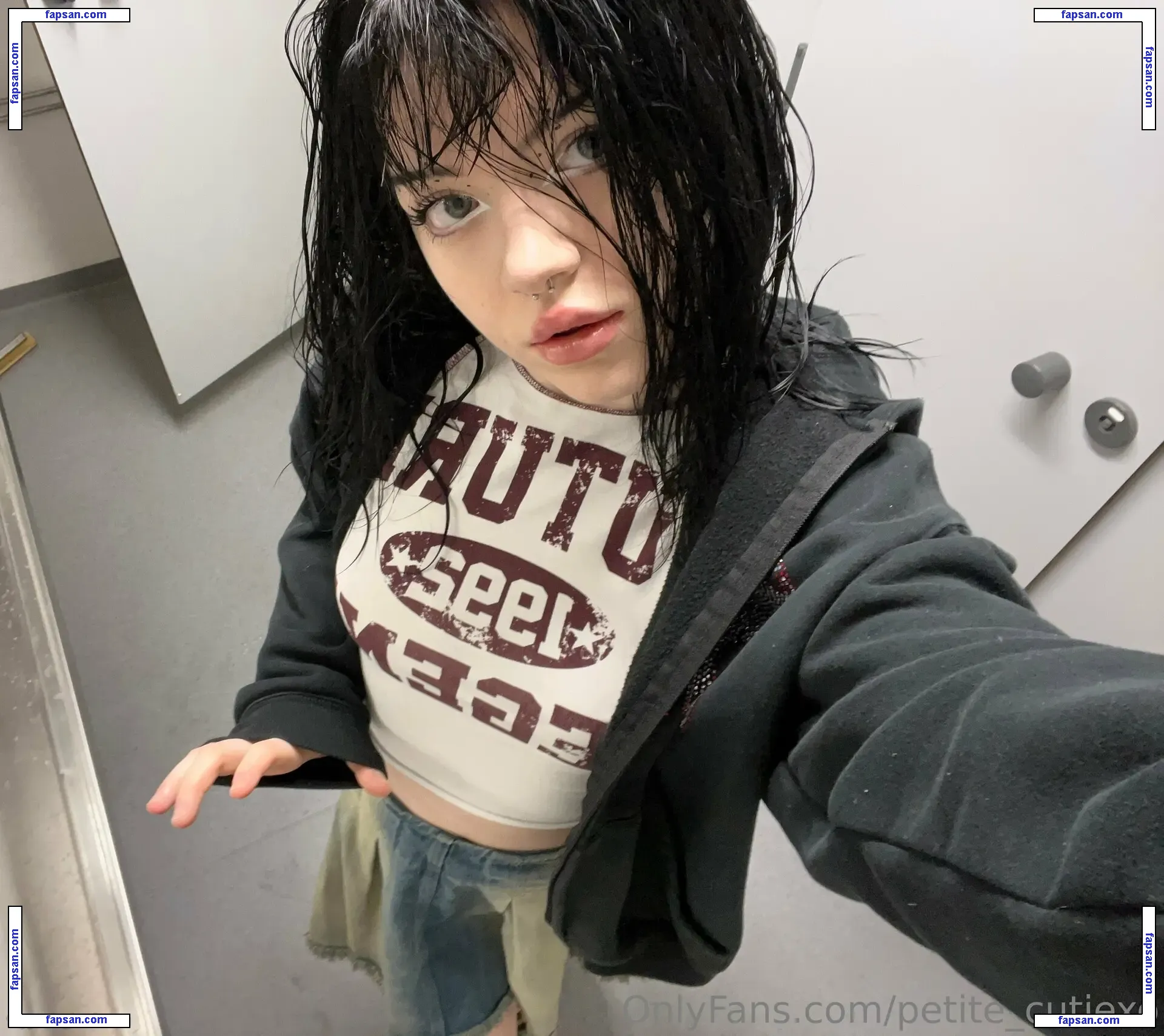 sky_cutiiexx голая фото #0001 с Онлифанс