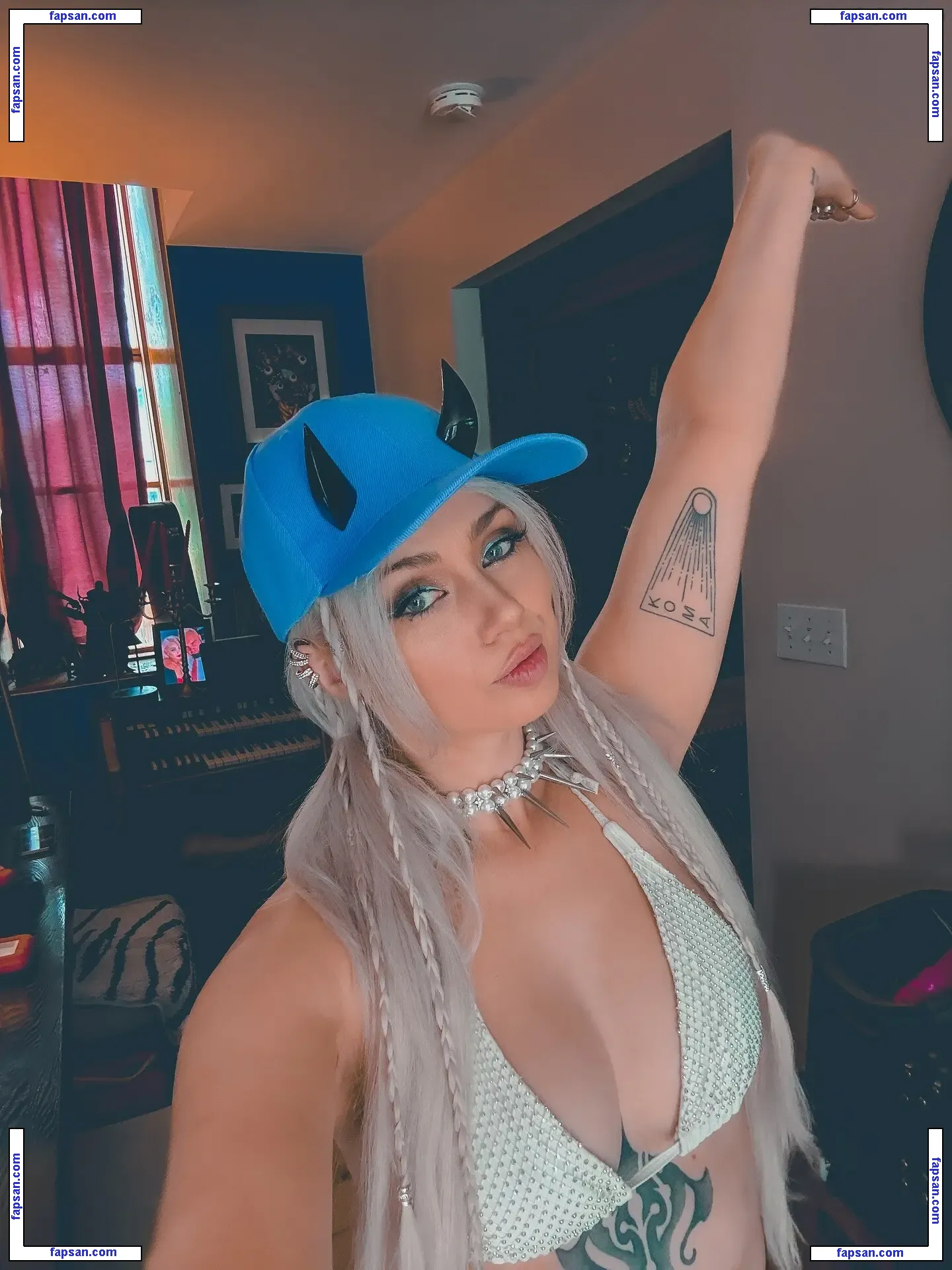 Skye Sweetnam nude photo #0050 from OnlyFans