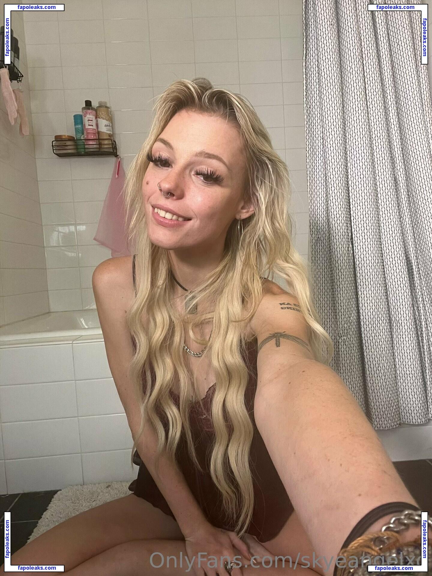 Skyeangelxo nude photo #0013 from OnlyFans