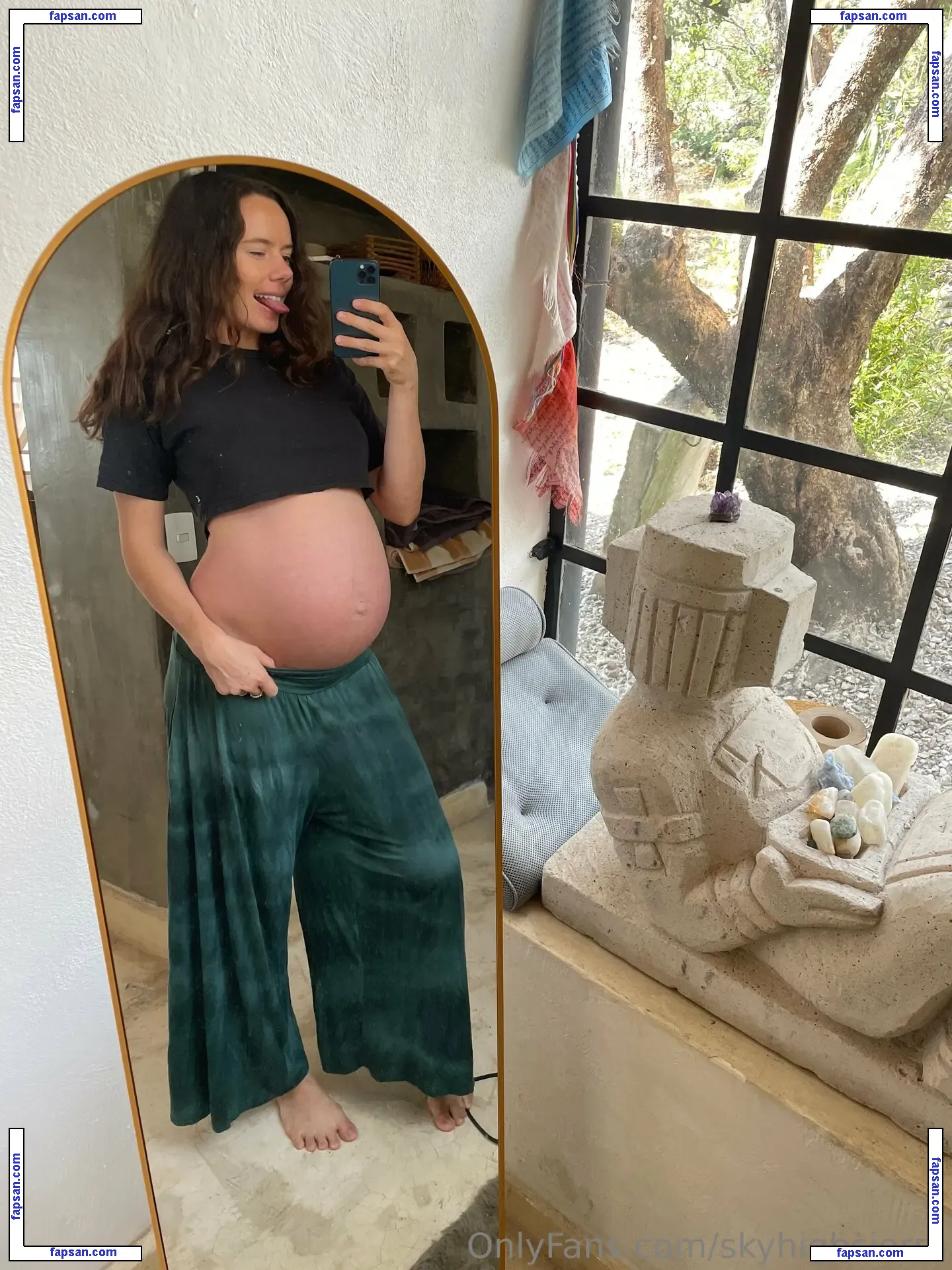 SkyHighSierra nude photo #0345 from OnlyFans