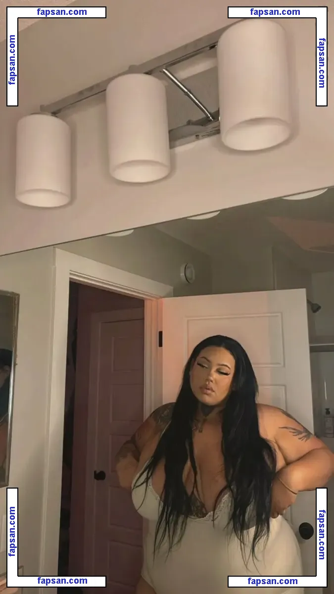 Skykahli голая фото #0001 с Онлифанс