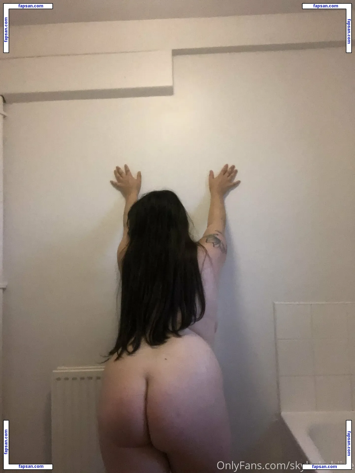 skylarbabiiee nude photo #0023 from OnlyFans