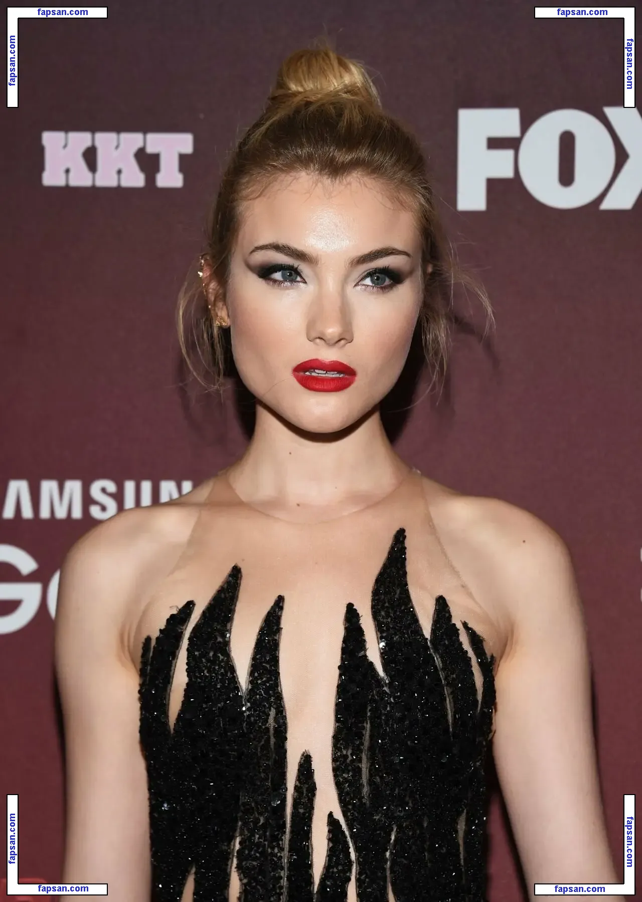 Skyler Samuels nude photo #0010 from OnlyFans