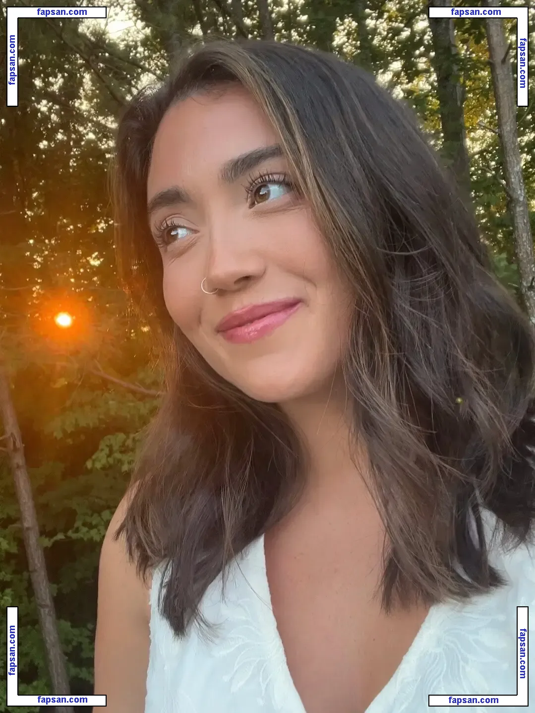 Skyytea nude photo #0028 from OnlyFans