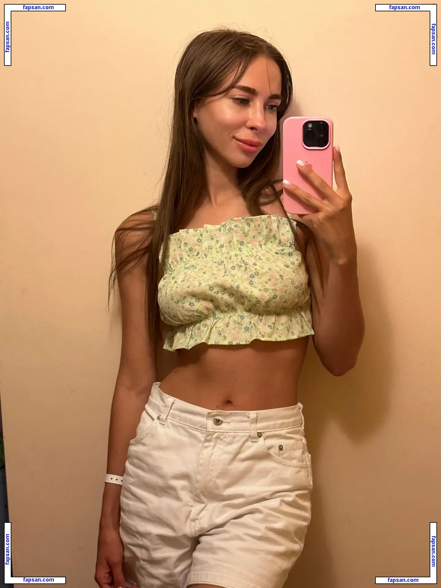 slastyona nude photo #0023 from OnlyFans