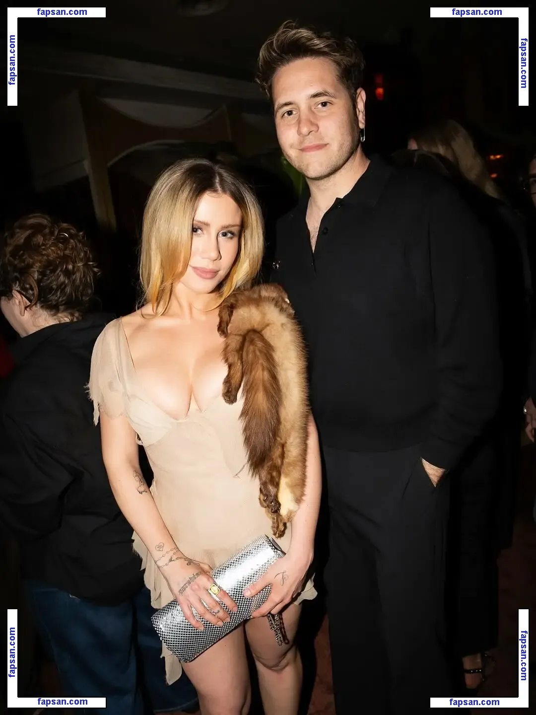 Slayyyter nude photo #0031 from OnlyFans