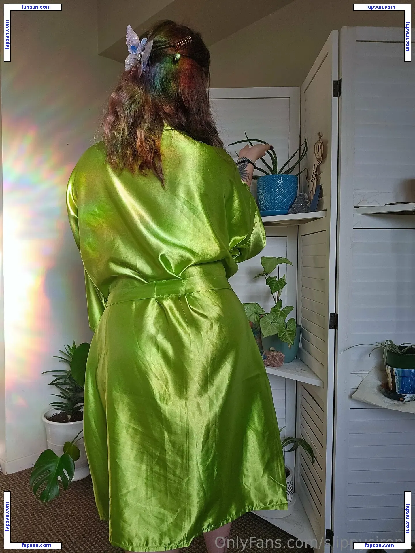 slippysiren1 nude photo #0022 from OnlyFans