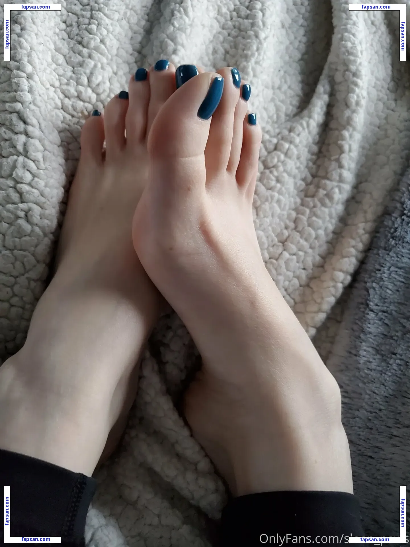 sloan_paws nude photo #0015 from OnlyFans